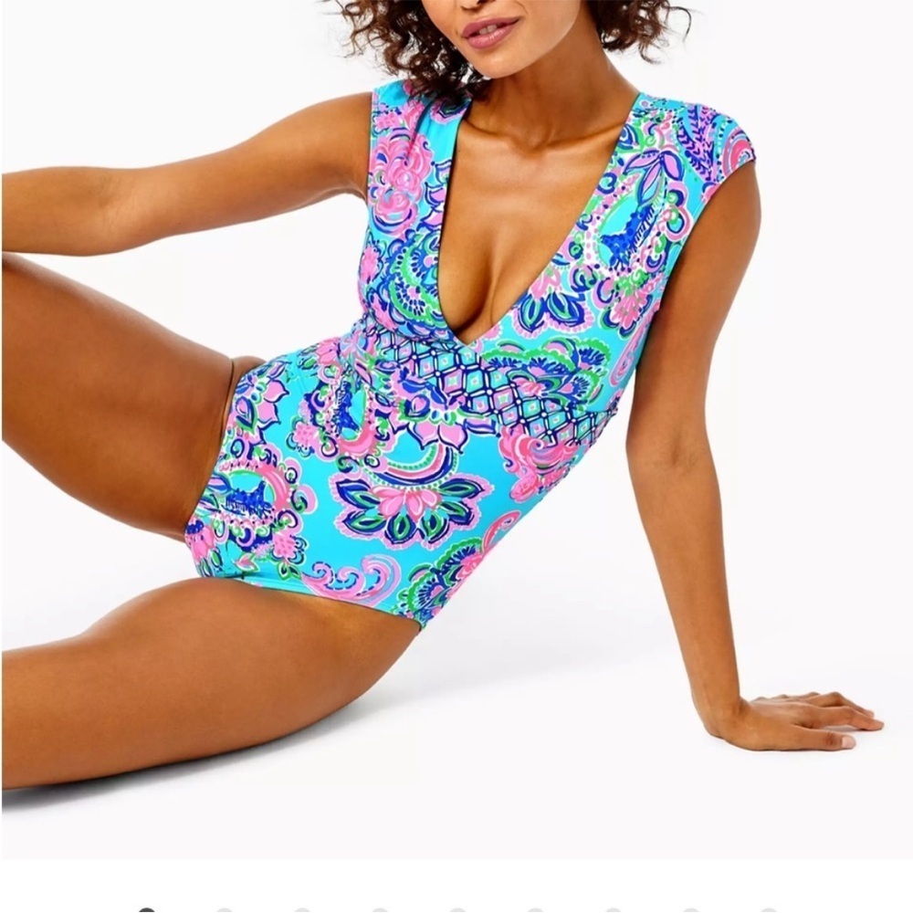 Lilly Pulitzer Imogen Swimsuit Jungle Horizon Size 12 - Picture 2 of 9